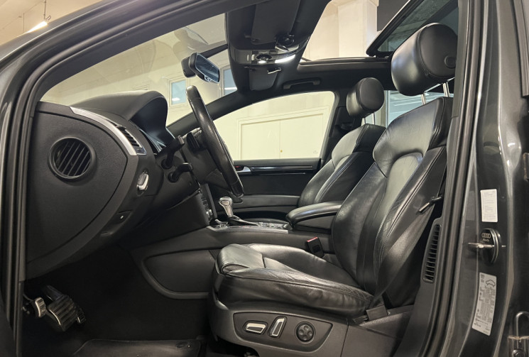 Audi Q7  S LINE 3.0 TDI 245 / Toit Ouvrant / Bose / Lift / Entretien OK