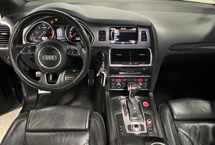 Audi Q7  S LINE 3.0 TDI 245 / Toit Ouvrant / Bose / Lift / Entretien OK