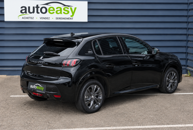 Peugeot 208 Electrique 50 kWh 136 STYLE ACHAT INTEGRAL GARANTIE 8/2031