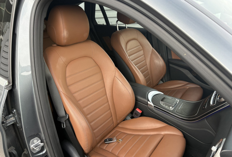 Mercedes GLC 220d AMG line (entretien Mercedes)
