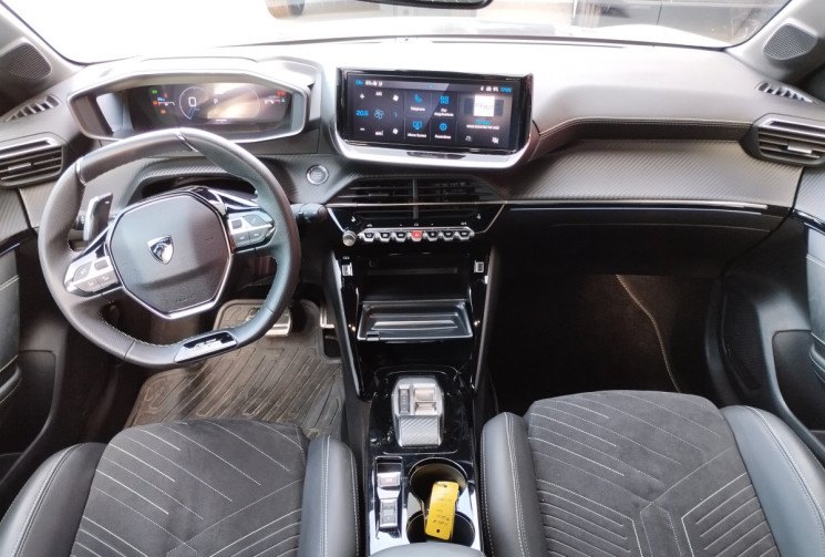 Peugeot 208 1.2 Hybrid 145 GT E-DCS6