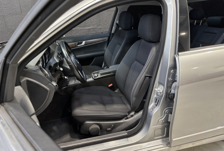 Mercedes Classe C 200 CDI Élégance / Boîte automatique 7G-Tronic / Suivi d’entretien disponible