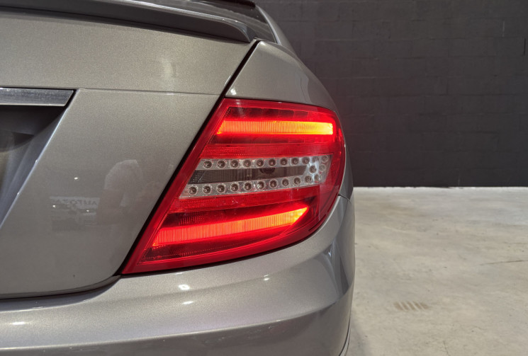 Mercedes Classe C 200 CDI Élégance / Boîte automatique 7G-Tronic / Suivi d’entretien disponible