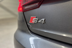 Audi S4 3.0 TDI 347 ch Limousine Quattro / Boîte automatique Tiptronic 8 / Hybride