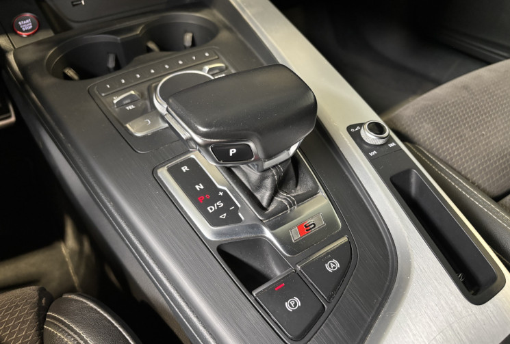 Audi S4 3.0 TDI 347 ch Limousine Quattro / Boîte automatique Tiptronic 8 / Hybride