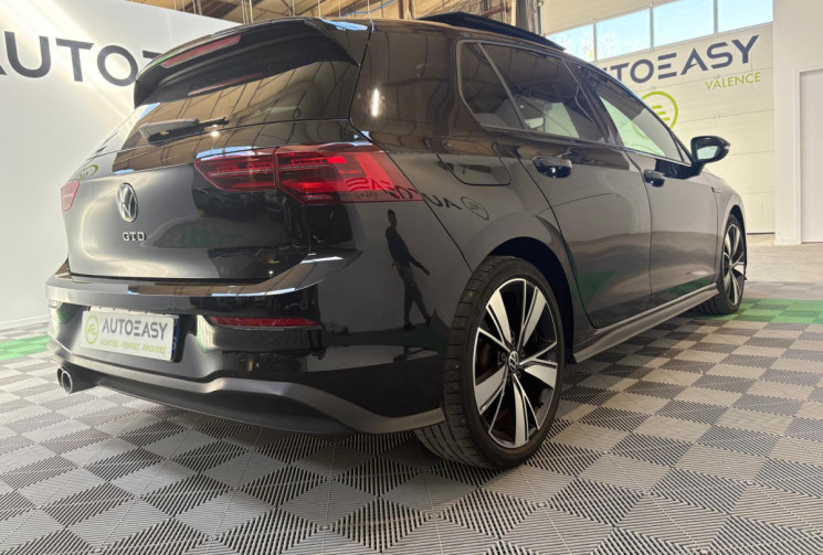 Volkswagen Golf 8 (VIII) GTD 2.0 TDI 200 CV FULL OPTIONS FULL ENTRETIEN VOLKSWAGEN 