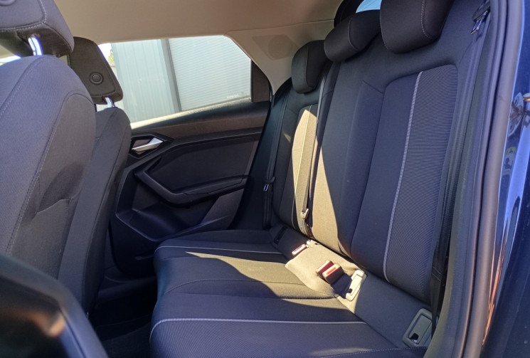 Audi A1 SportBack 30 TFSI 116 ch Design *CarPlay