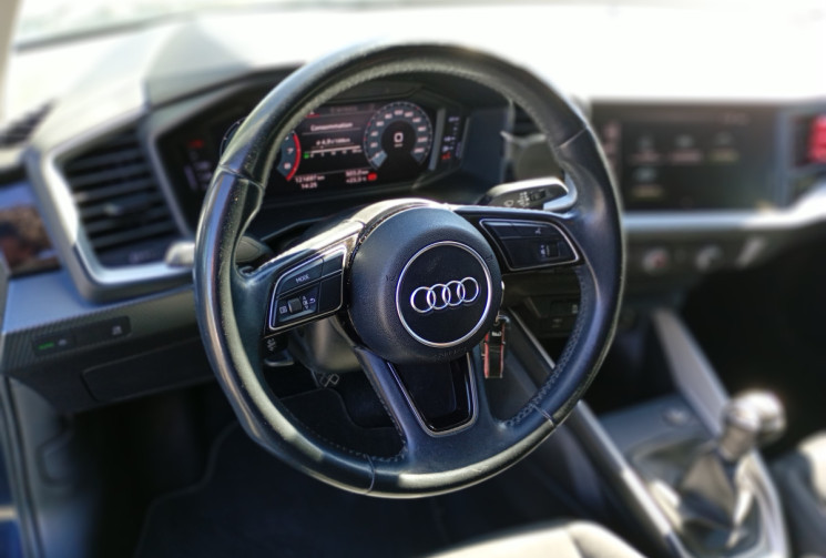 Audi A1 SportBack 30 TFSI 116 ch Design *CarPlay