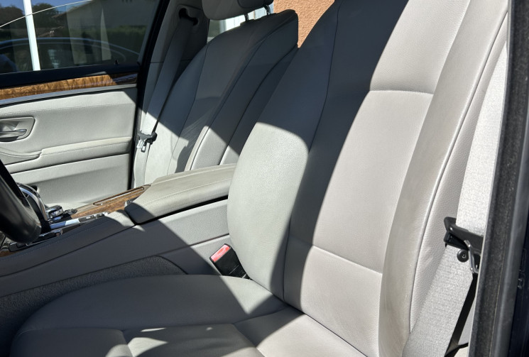 BMW Série 5 528i (F10) Luxury 3.0 24V 258 cv BVA