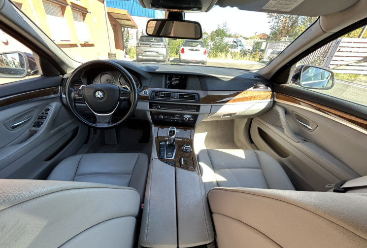 BMW Série 5 528i (F10) Luxury 3.0 24V 258 cv BVA