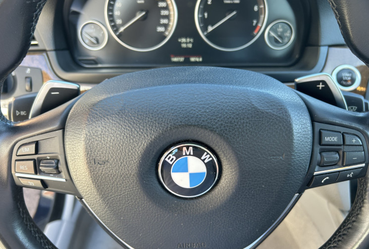 BMW Série 5 528i (F10) Luxury 3.0 24V 258 cv BVA