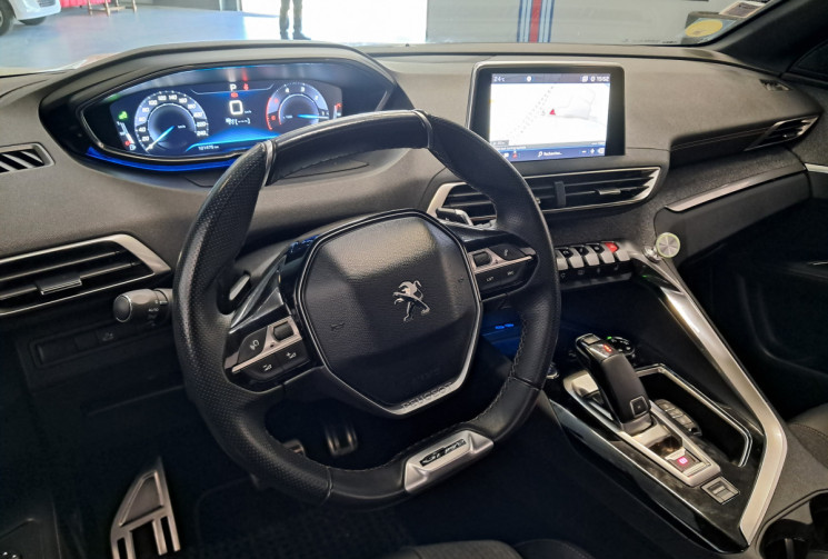 Peugeot 3008 1.5 BlueHDi 130  GT Line  EAT8  - TOUTES OPTIONS - DISTRI OK - ENTRETIEN SUIVI -