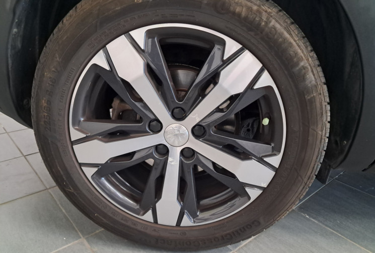 Peugeot 3008 1.5 BlueHDi 130  GT Line  EAT8  - TOUTES OPTIONS - DISTRI OK - ENTRETIEN SUIVI -