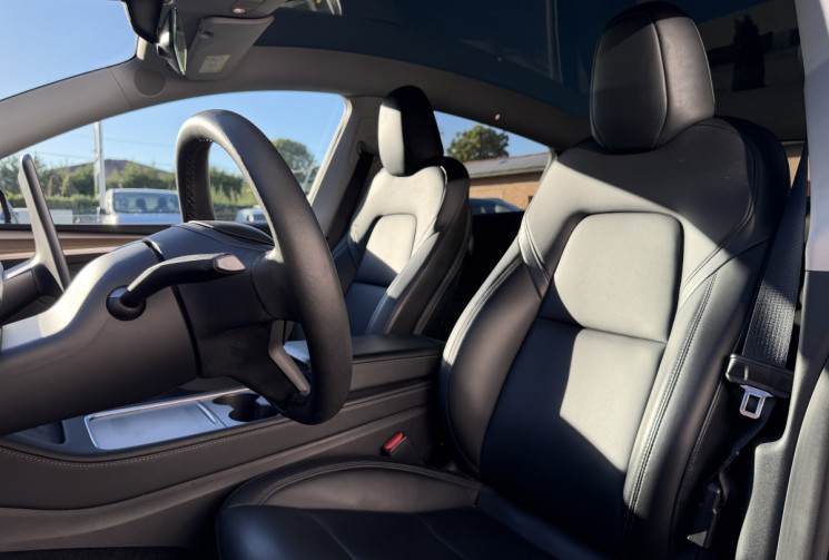 Tesla Model Y Performance AWD 534 ch 92% SOH Française 1ière main