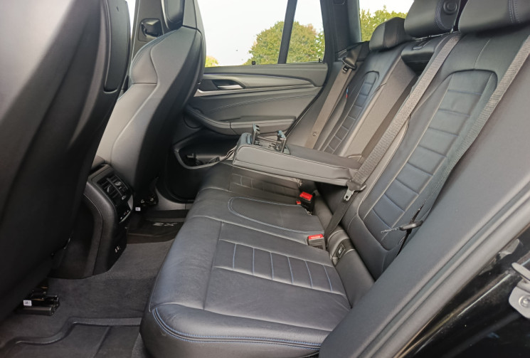BMW X3   (G01) LCI 30d xDrive 3.0 d 24V Mild Hybrid Steptronic8 286 cv Boîte auto