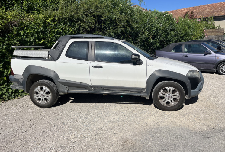 FIAT Strada STRADA 1.3 Multijet 16v 95ch Double Cabine Adventure