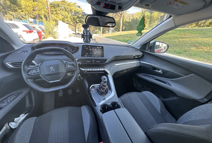 Peugeot 3008 II 1.2 THP 12V GPF S&S 130CH STYLE / FAIBLE KILOMETRAGE