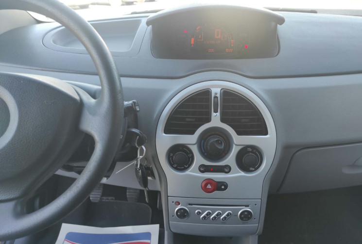 Renault MODUS 1.2 16V AUTHENTIQUE CLIM DISTRIB NEUVE !