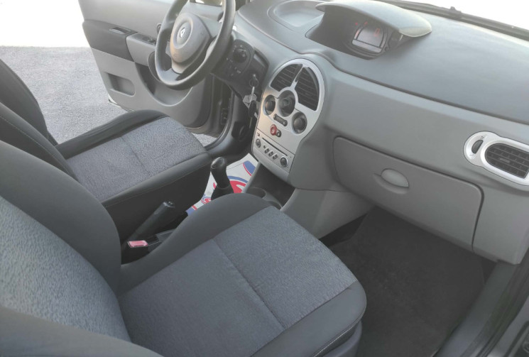 Renault MODUS 1.2 16V AUTHENTIQUE CLIM DISTRIB NEUVE !