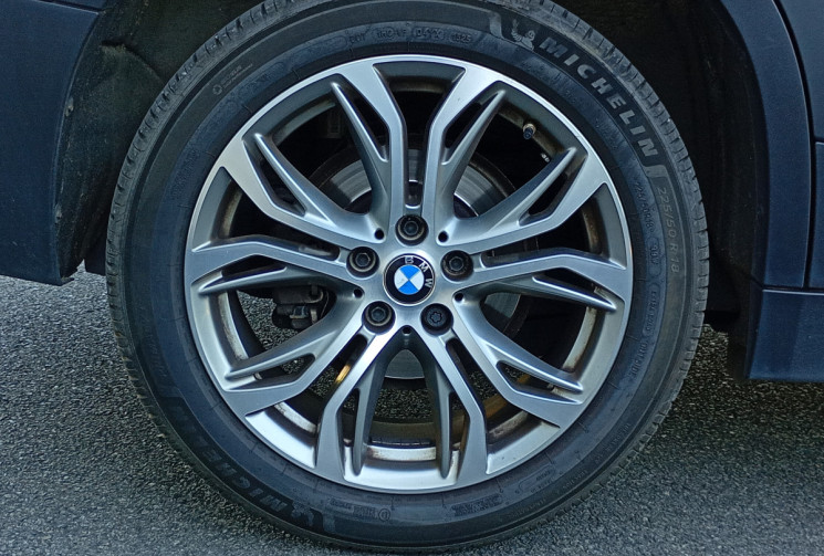 BMW X2 sDrive16d 116ch Lounge DKG7 – BVA – GPS