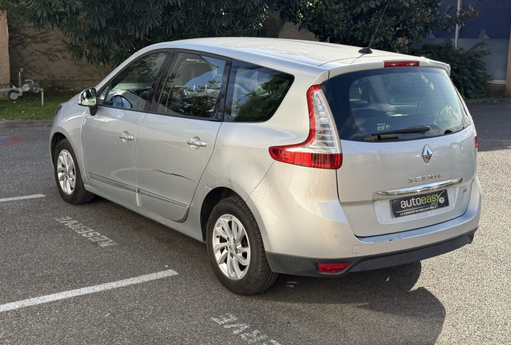 Renault GRAND SCENIC 1.6 dCi 130 ch energy Expression eco² 7 places