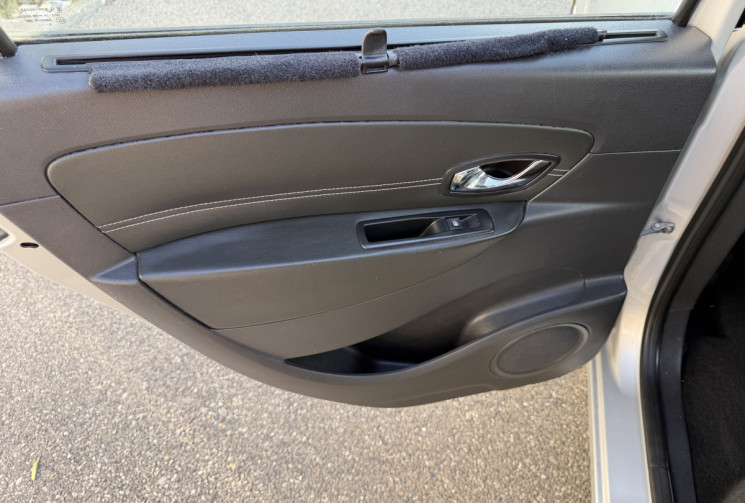 Renault GRAND SCENIC 1.6 dCi 130 ch energy Expression eco² 7 places