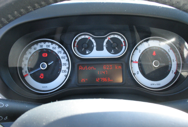 FIAT 500  1.6 MULTIJET 105 16V PETIT BATEAU