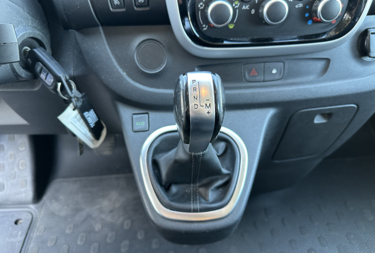 Renault Trafic III Fourgon Phase 2 L2H1 2.0 dCi EDC6 S&S 145 CV CONFORT  6 PLACES