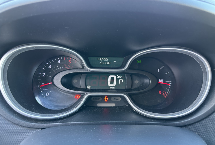 Renault Trafic III Fourgon Phase 2 L2H1 2.0 dCi EDC6 S&S 145 CV CONFORT  6 PLACES