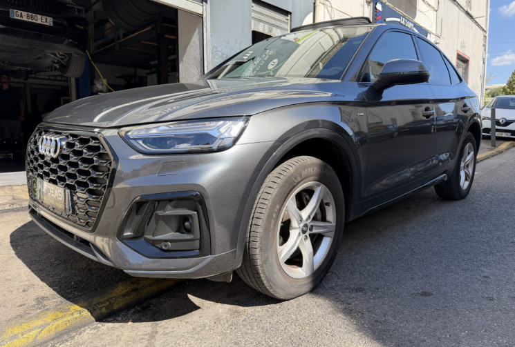 Audi Q5 sportback avus 50 2.0 TFSIe 299 Quattro Origine France 1er main 