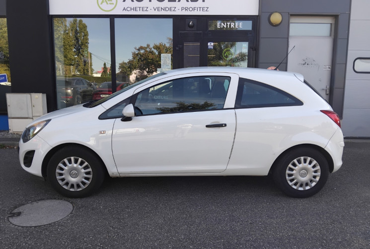 Opel Corsa Phase 2 1.0 i  65 cv - Première Main