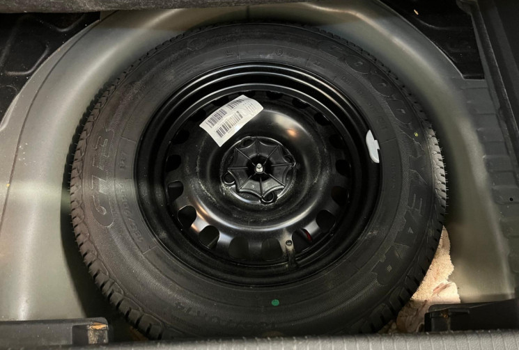 Opel Corsa 1.4 L 100 ch GRAPHITE - MOTEUR A CHAINE