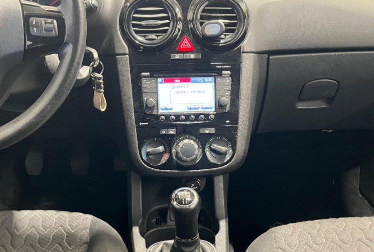 Opel Corsa 1.4 L 100 ch GRAPHITE - MOTEUR A CHAINE