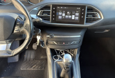 Peugeot 308 Allure 1.6 HDI 115 ch / Historique complet / Caméra de recule
