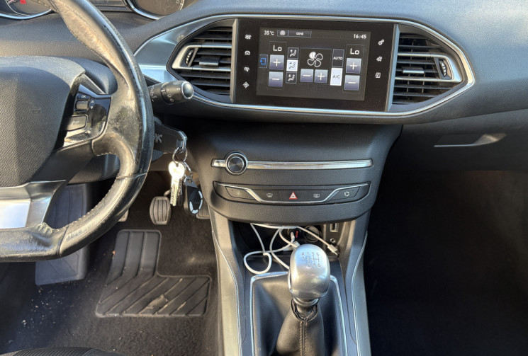 Peugeot 308 Allure 1.6 HDI 115 ch / Historique complet / Caméra de recule