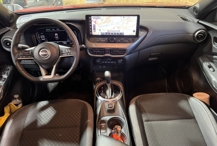 Nissan Juke N-CONNECTA GARANTIE 1 AN 1.6 i 143 cv Hybrid 