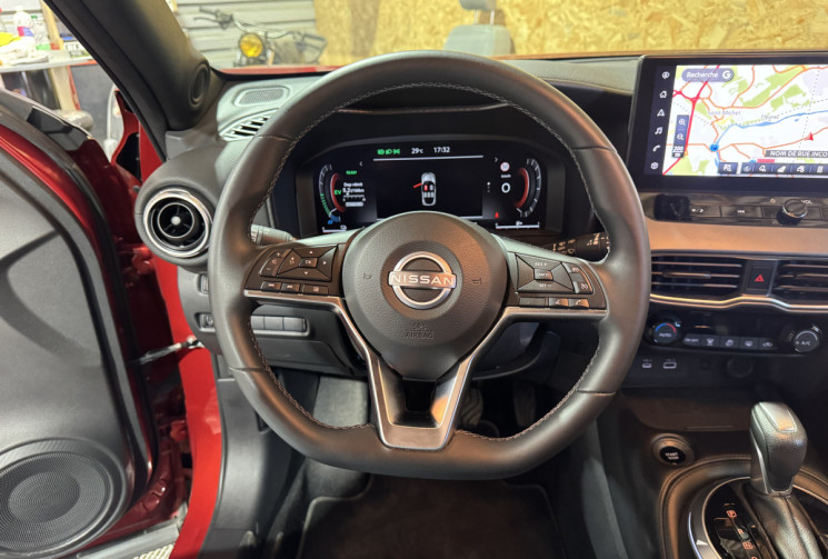 Nissan Juke N-CONNECTA GARANTIE 1 AN 1.6 i 143 cv Hybrid 