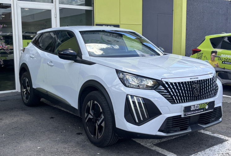 Peugeot 2008 II (P24E) 5HB Phase 2 1.2 12V S&S 100 cv  Allure // Première main // Quasi neuf 