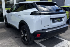 Peugeot 2008 II (P24E) 5HB Phase 2 1.2 12V S&S 100 cv  Allure // Première main // Quasi neuf 