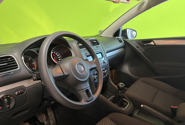 Volkswagen Golf 1.6 TDI 105 CH 