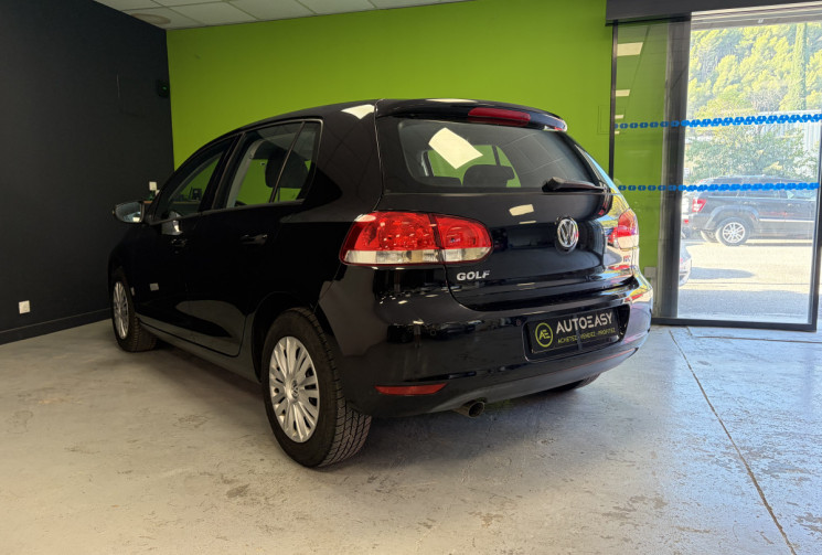 Volkswagen Golf 1.6 TDI 105 CH 