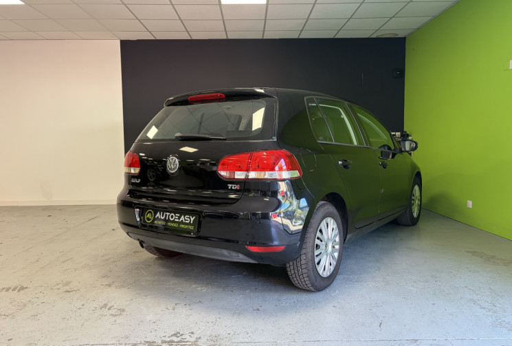 Volkswagen Golf 1.6 TDI 105 CH 