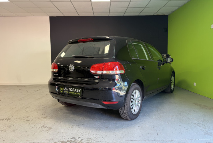 Volkswagen Golf 1.6 TDI 105 CH 