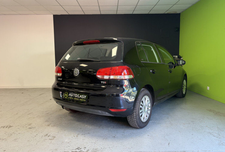Volkswagen Golf 1.6 TDI 105 CH 