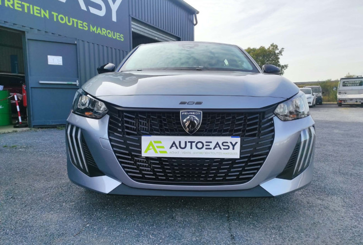 Peugeot 208 style hybrid 100 ch e-dcs6 1200 kms état neuf !