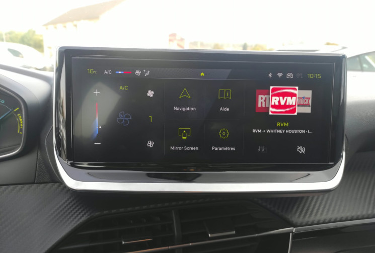 Peugeot 208 style hybrid 100 ch e-dcs6 1200 kms état neuf !