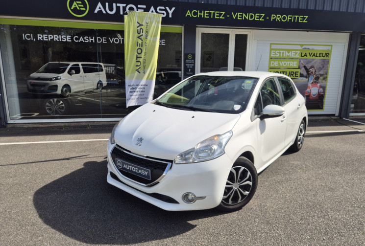 Peugeot 208 1.4 HDI 68 Active Kit distribution neuf
