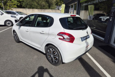 Peugeot 208 1.4 HDI 68 Active Kit distribution neuf