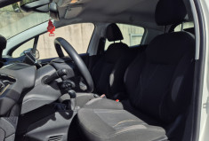 Peugeot 208 1.4 HDI 68 Active Kit distribution neuf