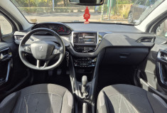 Peugeot 208 1.4 HDI 68 Active Kit distribution neuf